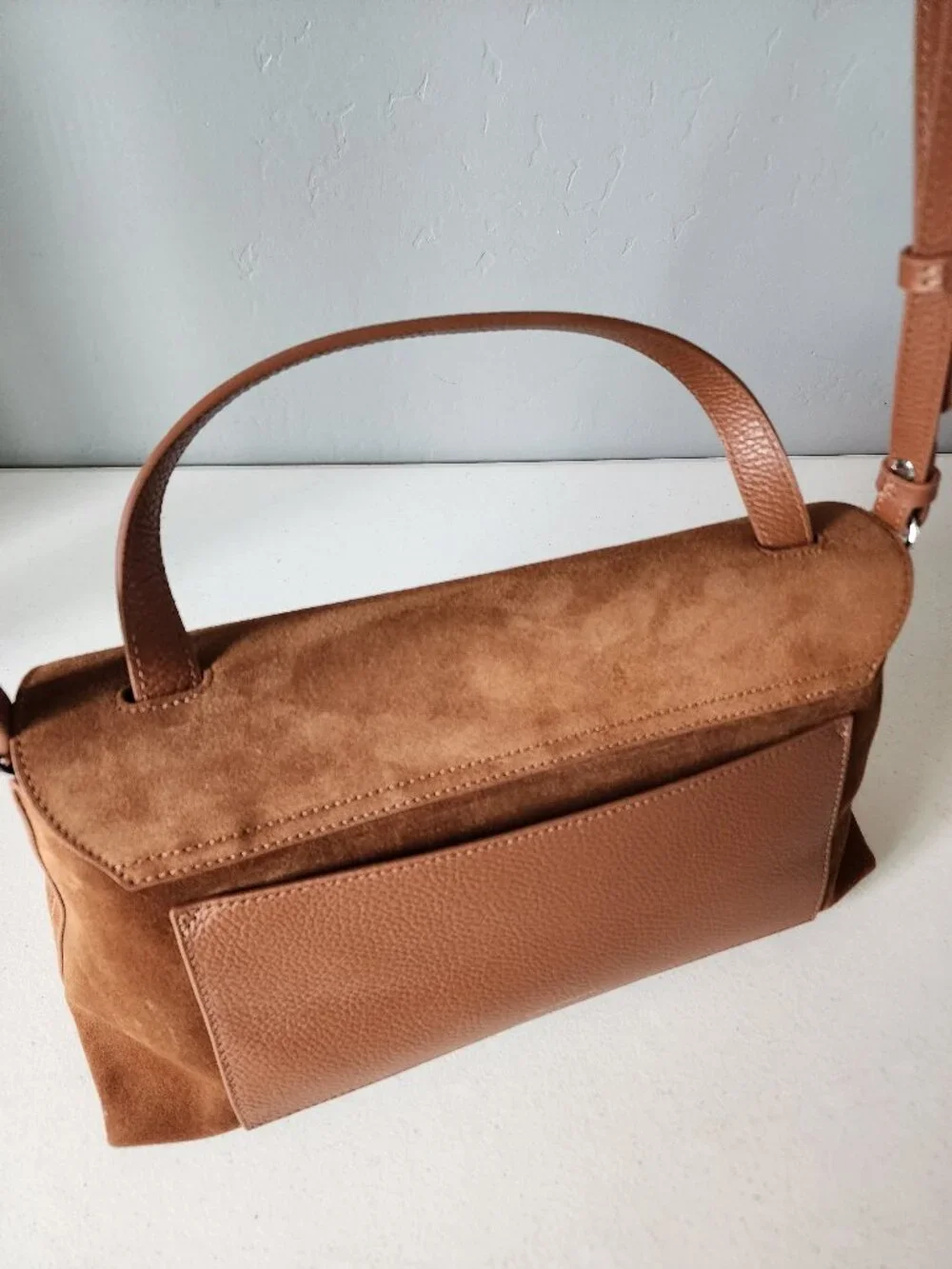 Coccinelle Satchel/Crossbody "LIKE NEW" - Picture 13 of 16